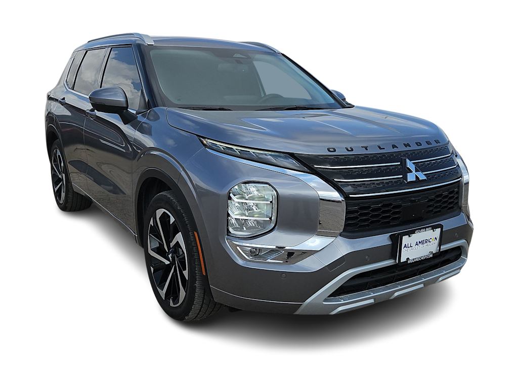 Thumbnail: 2024 Mitsubishi Outlander - 21