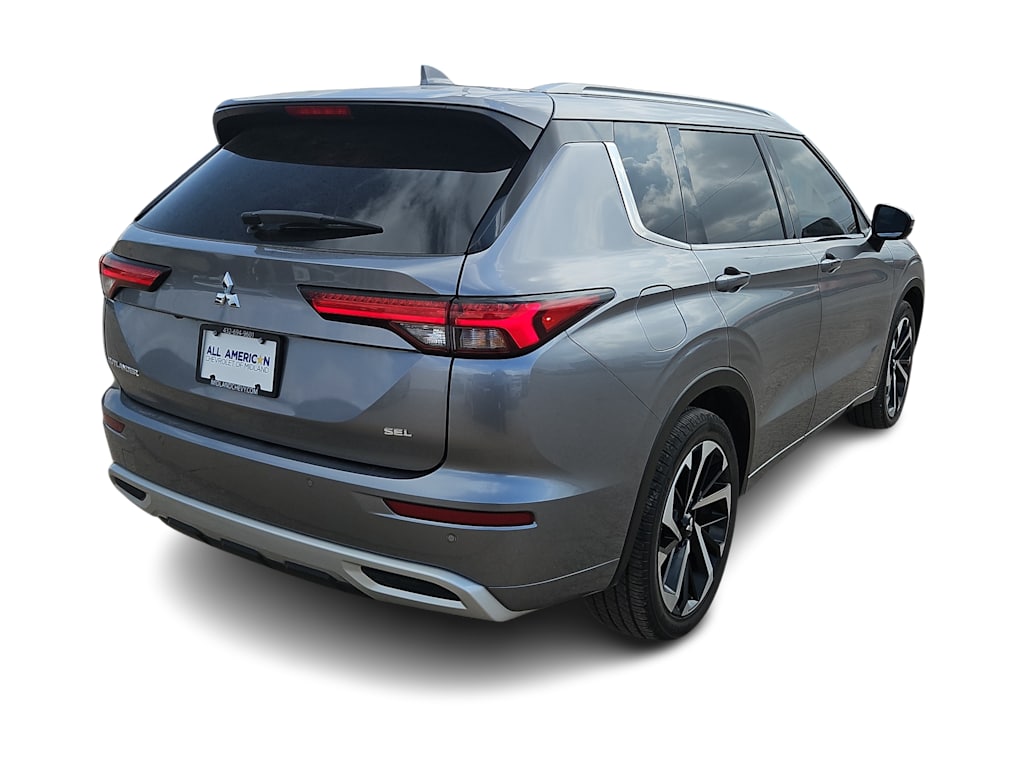 Thumbnail: 2024 Mitsubishi Outlander - 23