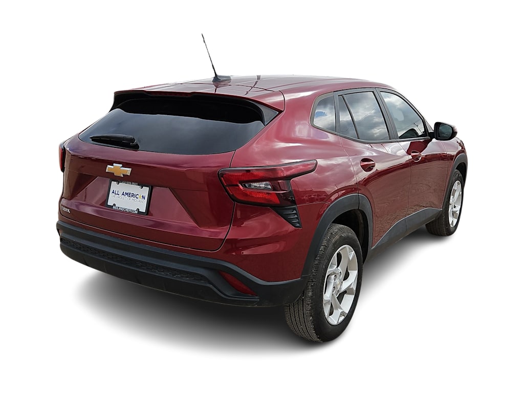 Thumbnail: 2024 Chevrolet Trax - 22