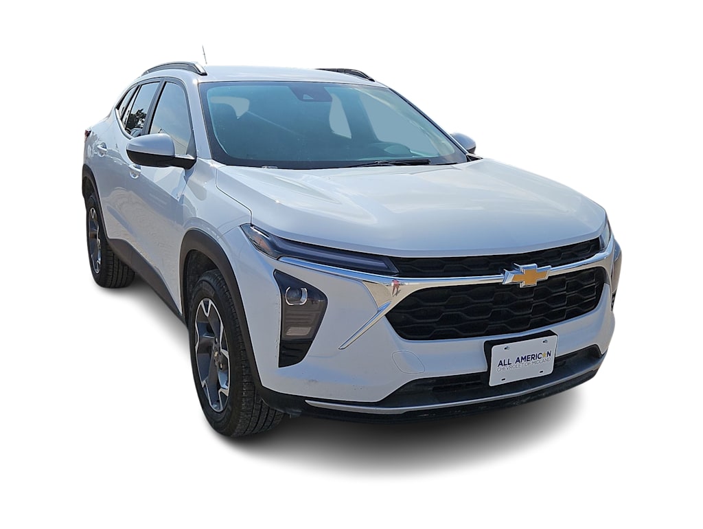 Thumbnail: 2024 Chevrolet Trax - 21