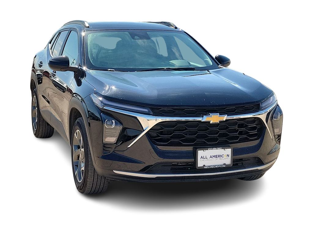 Thumbnail: 2025 Chevrolet Trax - 6