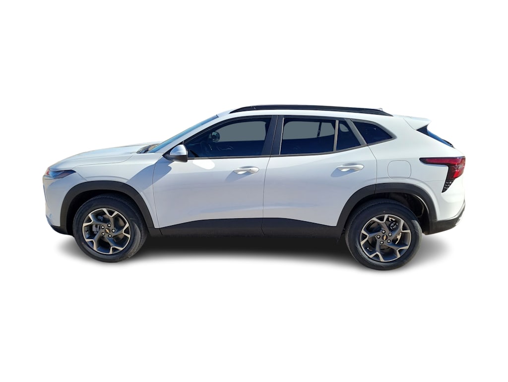 Thumbnail: 2026 Chevrolet Trax - 22