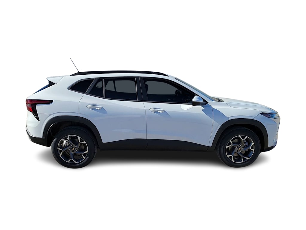 Thumbnail: 2026 Chevrolet Trax - 21