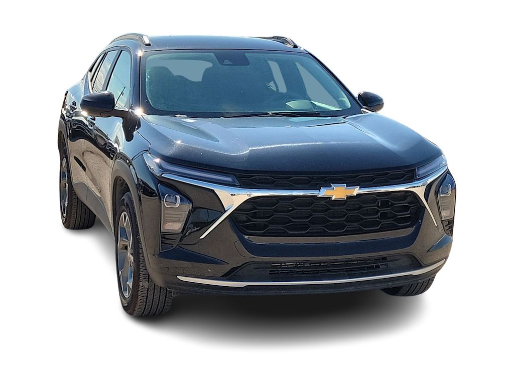 Thumbnail: 2025 Chevrolet Trax - 17