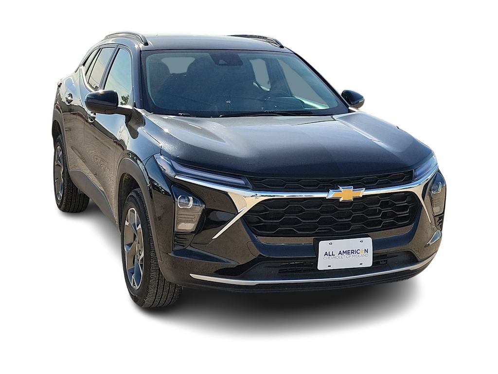 Thumbnail: 2025 Chevrolet Trax - 18