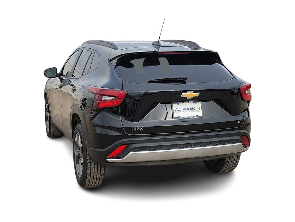 Thumbnail: 2025 Chevrolet Trax - 4