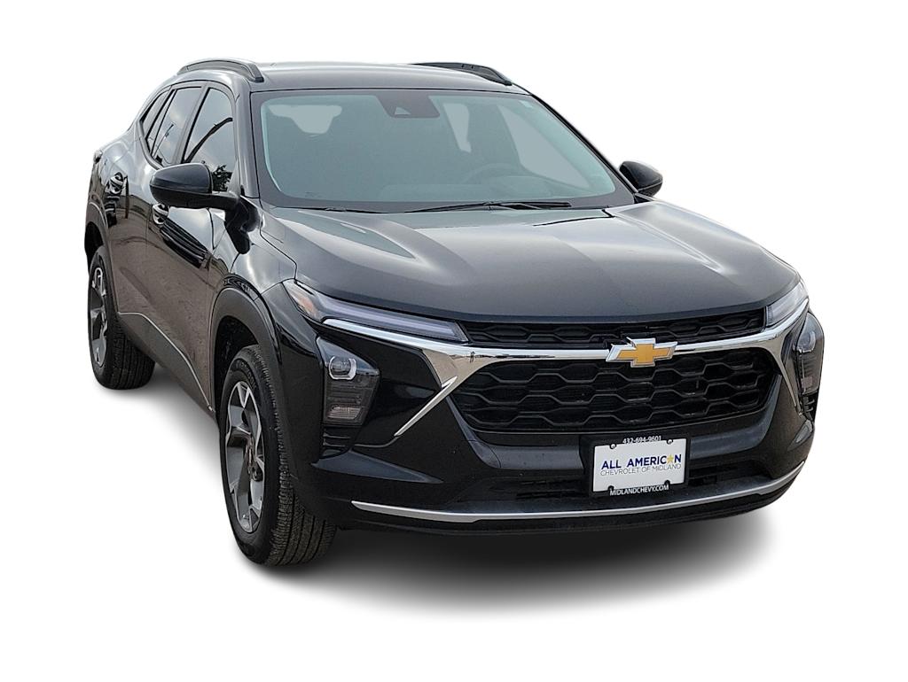 Thumbnail: 2025 Chevrolet Trax - 18