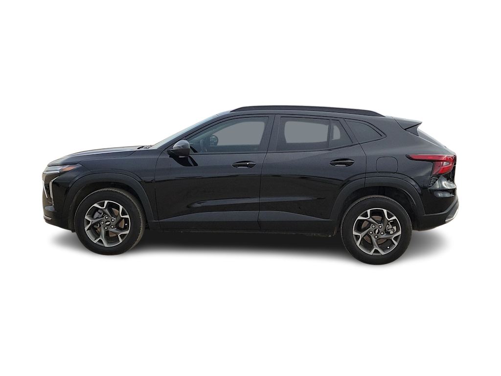 Thumbnail: 2025 Chevrolet Trax - 3