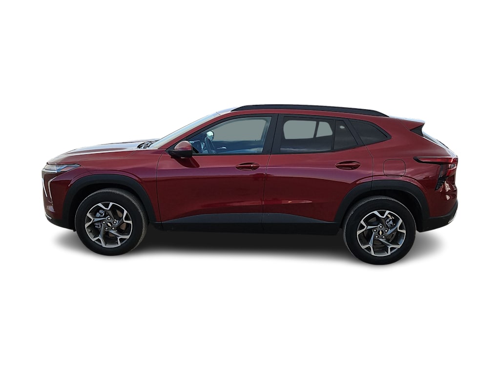 Thumbnail: 2025 Chevrolet Trax - 3