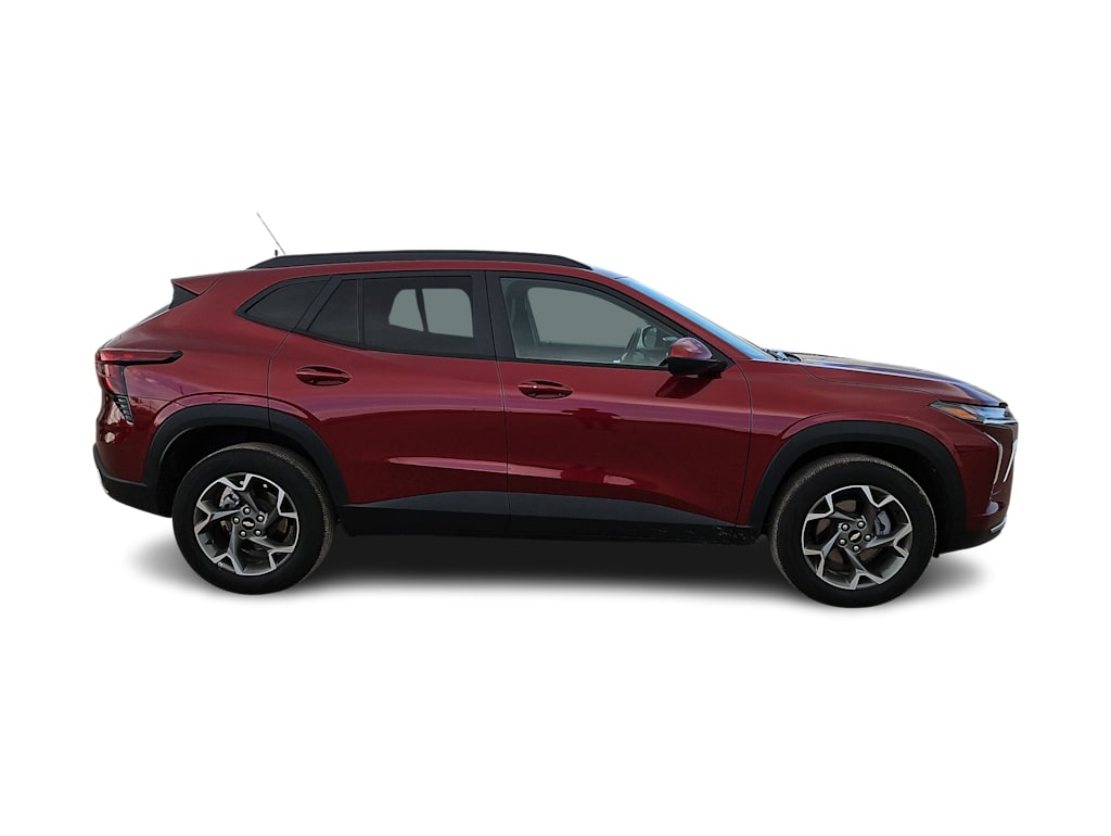 Thumbnail: 2025 Chevrolet Trax - 24