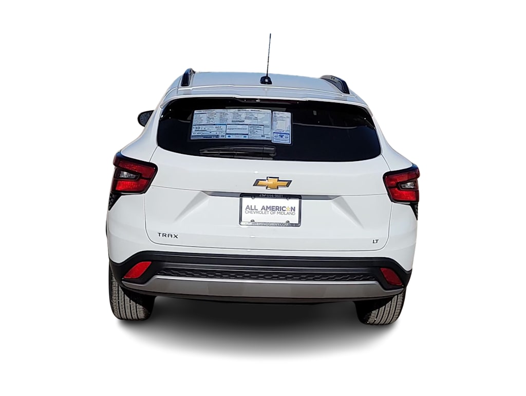Thumbnail: 2026 Chevrolet Trax - 5