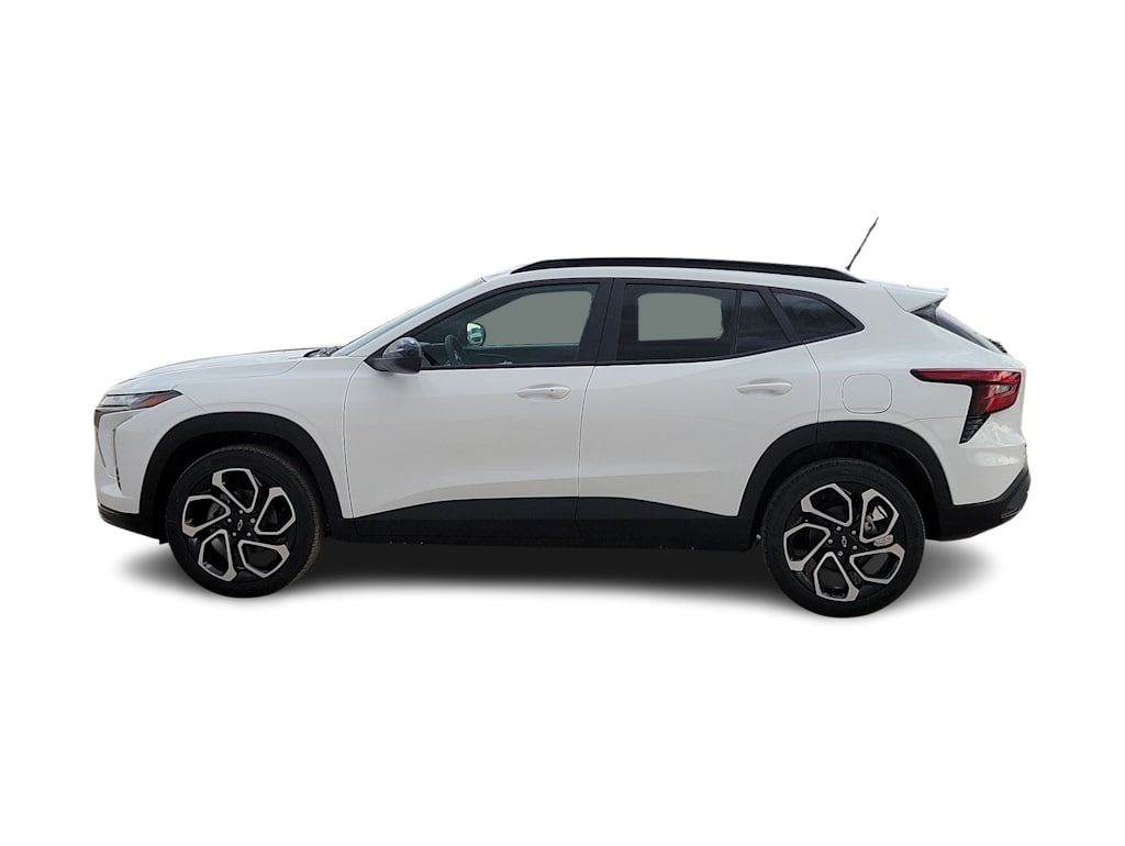 Thumbnail: 2026 Chevrolet Trax - 3