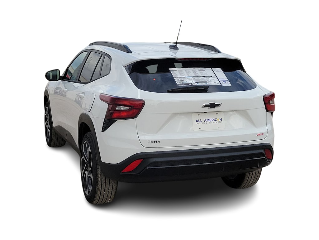 Thumbnail: 2026 Chevrolet Trax - 4