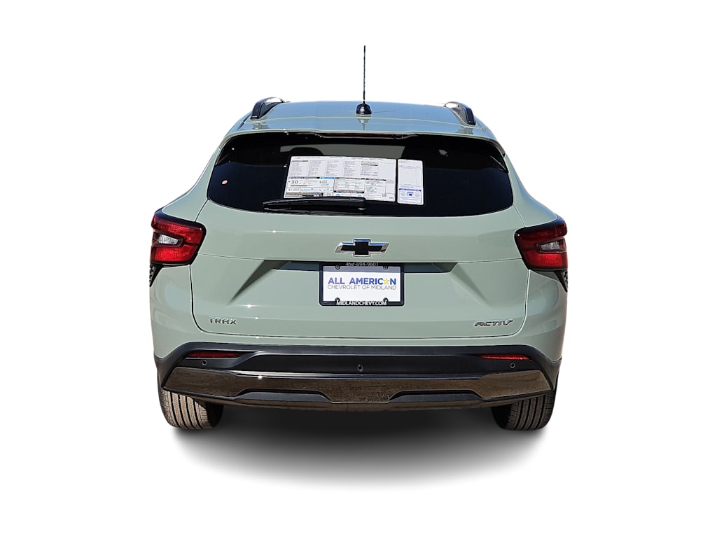 Thumbnail: 2026 Chevrolet Trax - 5