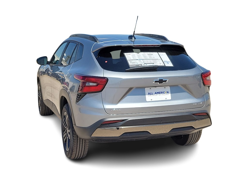 Thumbnail: 2026 Chevrolet Trax - 4