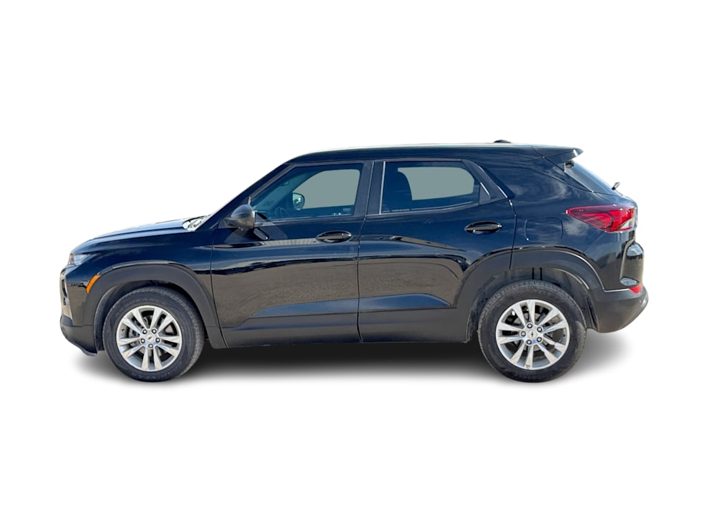 Thumbnail: 2021 Chevrolet TrailBlazer - 3