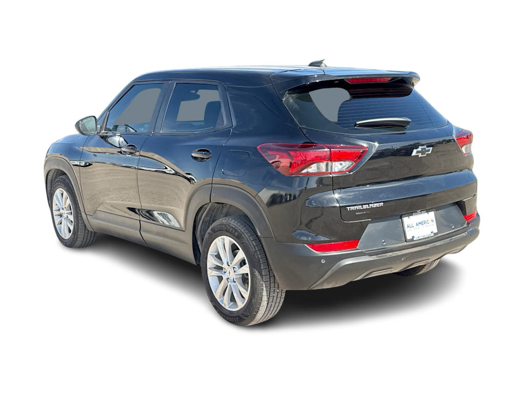 Thumbnail: 2021 Chevrolet TrailBlazer - 4