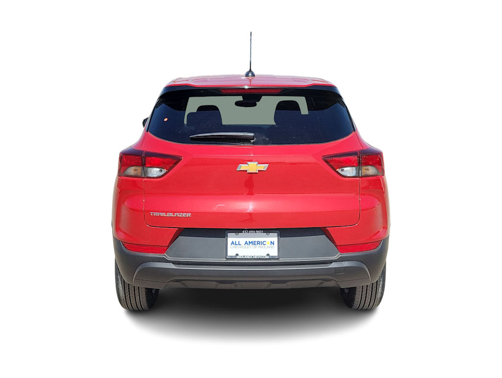 Thumbnail: 2026 Chevrolet TrailBlazer - 5