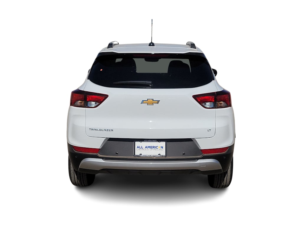 Thumbnail: 2026 Chevrolet TrailBlazer - 5