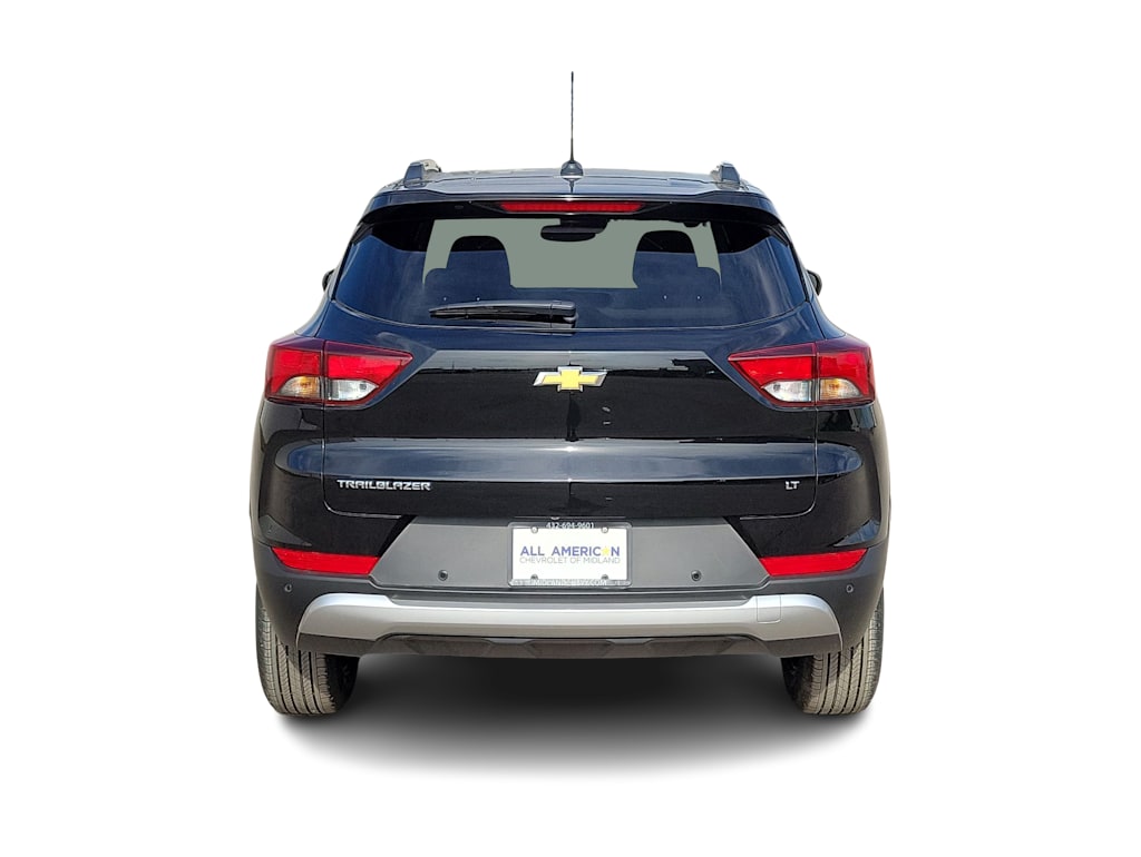 Thumbnail: 2026 Chevrolet TrailBlazer - 5