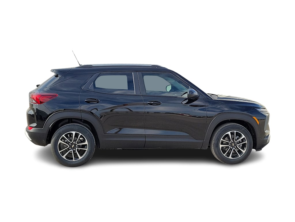Thumbnail: 2026 Chevrolet TrailBlazer - 21