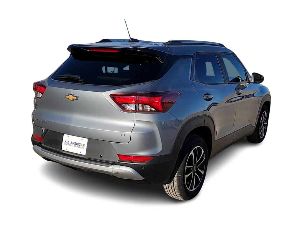 Thumbnail: 2026 Chevrolet TrailBlazer - 20