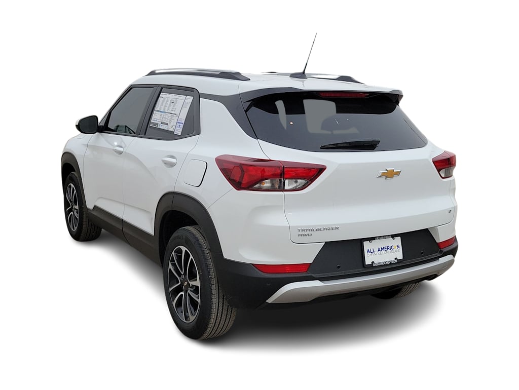 Thumbnail: 2026 Chevrolet TrailBlazer - 4