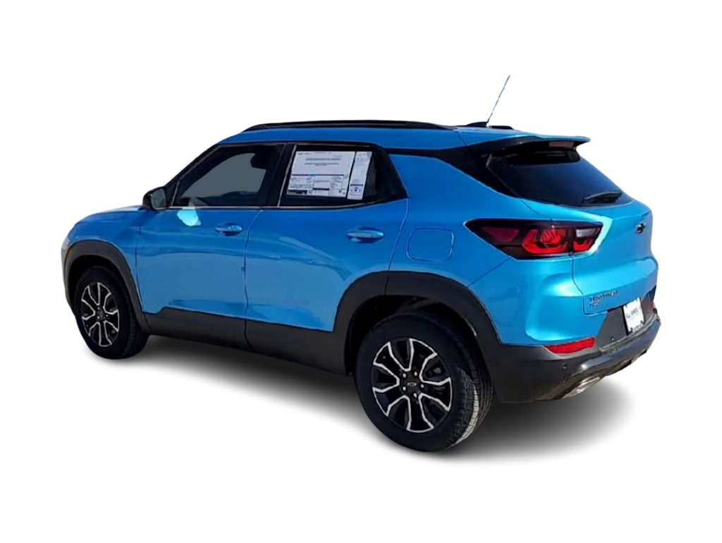 Thumbnail: 2026 Chevrolet TrailBlazer - 4