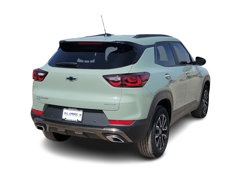 Thumbnail: 2026 Chevrolet TrailBlazer - 20