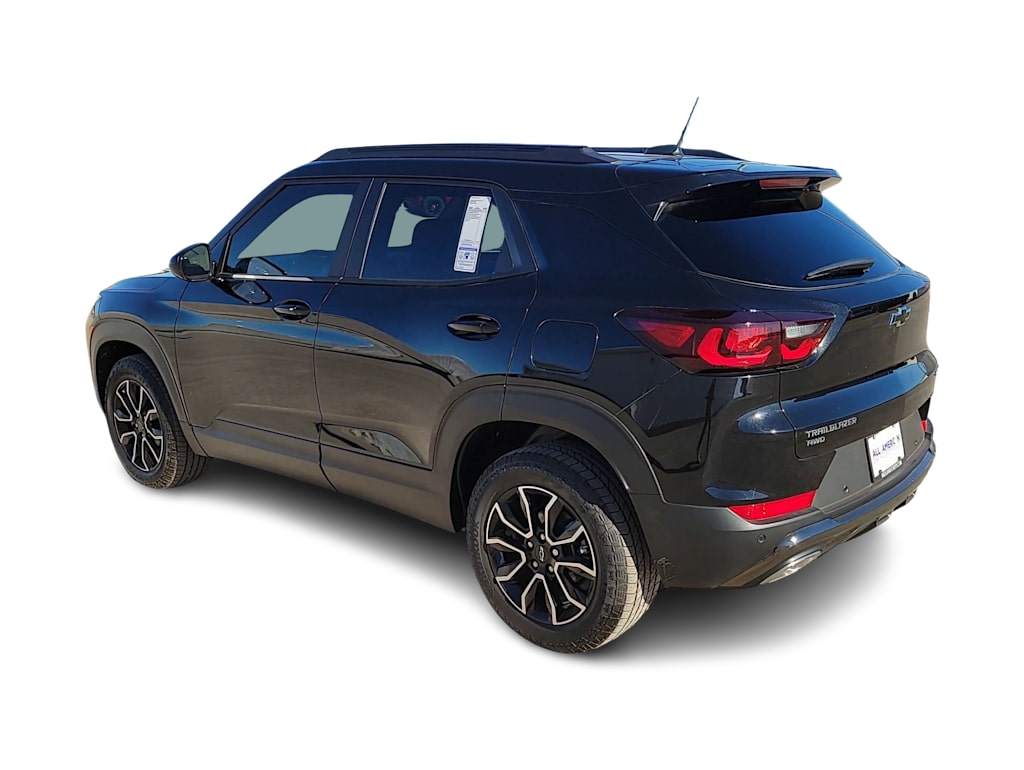 Thumbnail: 2026 Chevrolet TrailBlazer - 4
