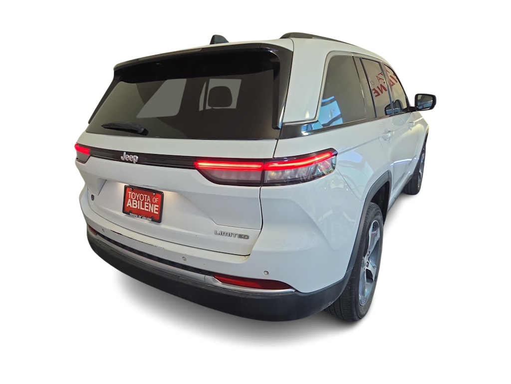 Thumbnail: 2023 Jeep Grand Cherokee - 20