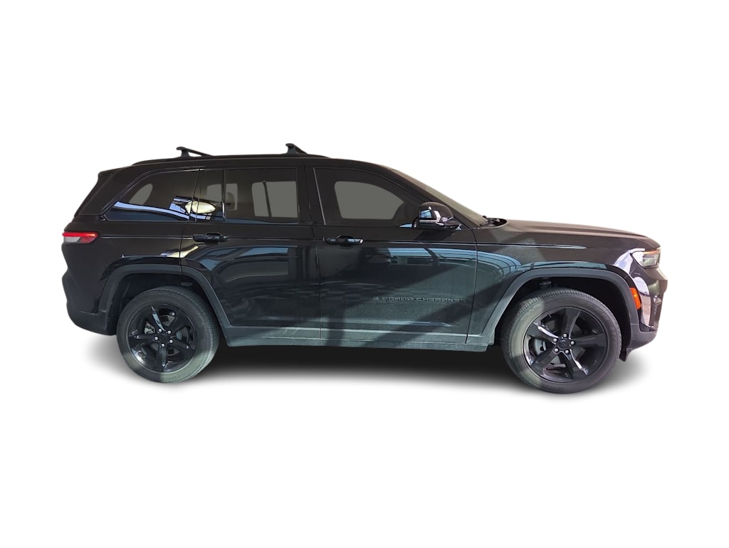 Thumbnail: 2024 Jeep Grand Cherokee - 19