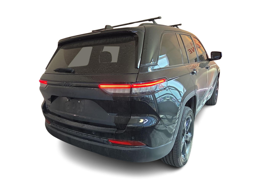 Thumbnail: 2024 Jeep Grand Cherokee - 18