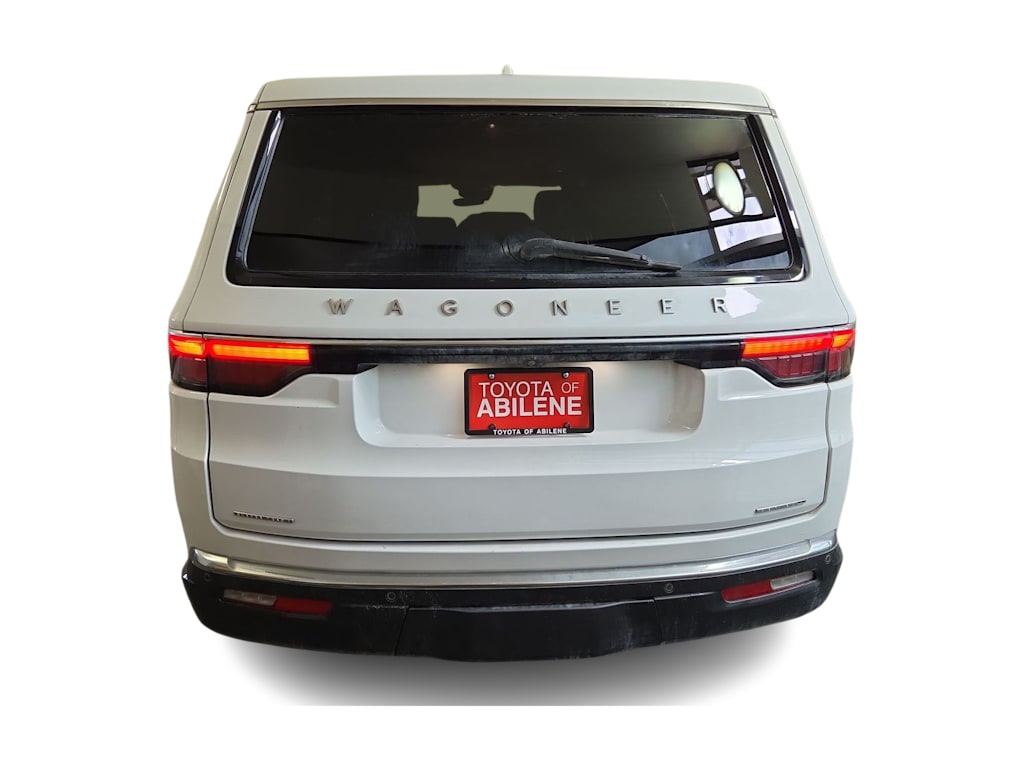 Thumbnail: 2022 Jeep Wagoneer - 5