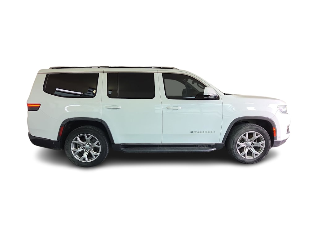 Thumbnail: 2022 Jeep Wagoneer - 19