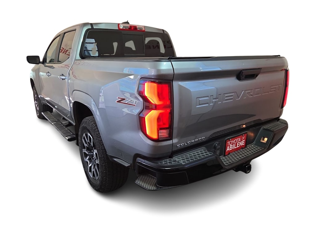 Thumbnail: 2023 Chevrolet Colorado - 4