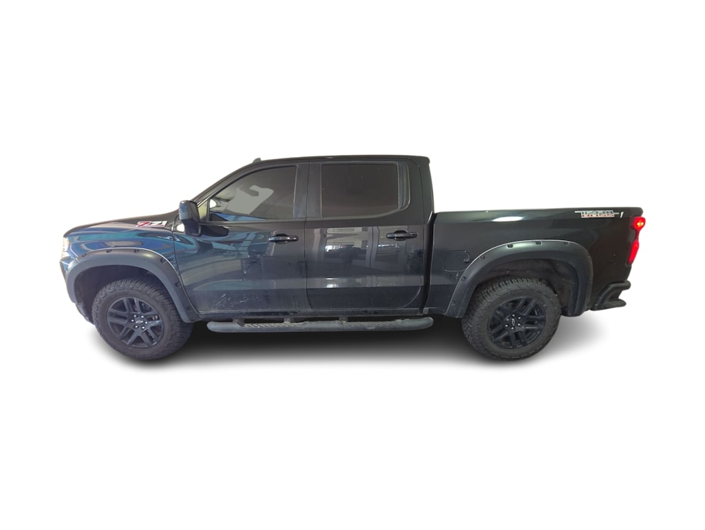 Thumbnail: 2020 Chevrolet Silverado 1500 - 3