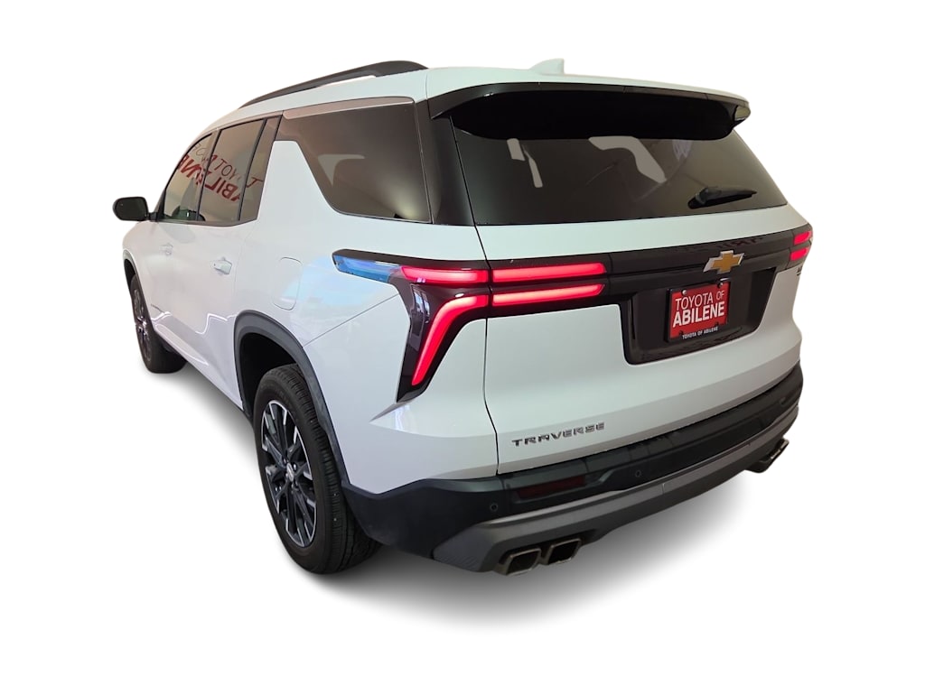 Thumbnail: 2025 Chevrolet Traverse - 4