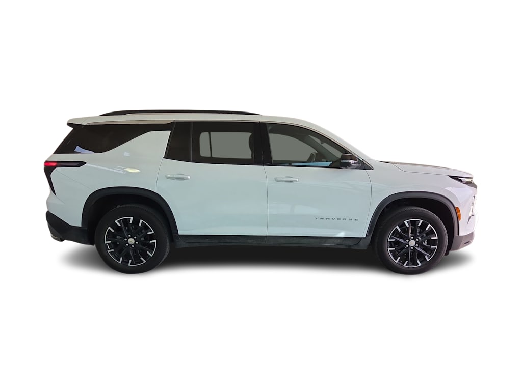 Thumbnail: 2025 Chevrolet Traverse - 19