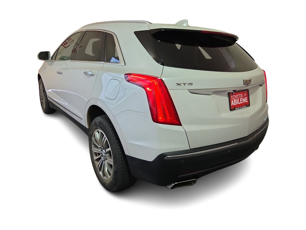 Thumbnail: 2019 Cadillac XT5 - 4