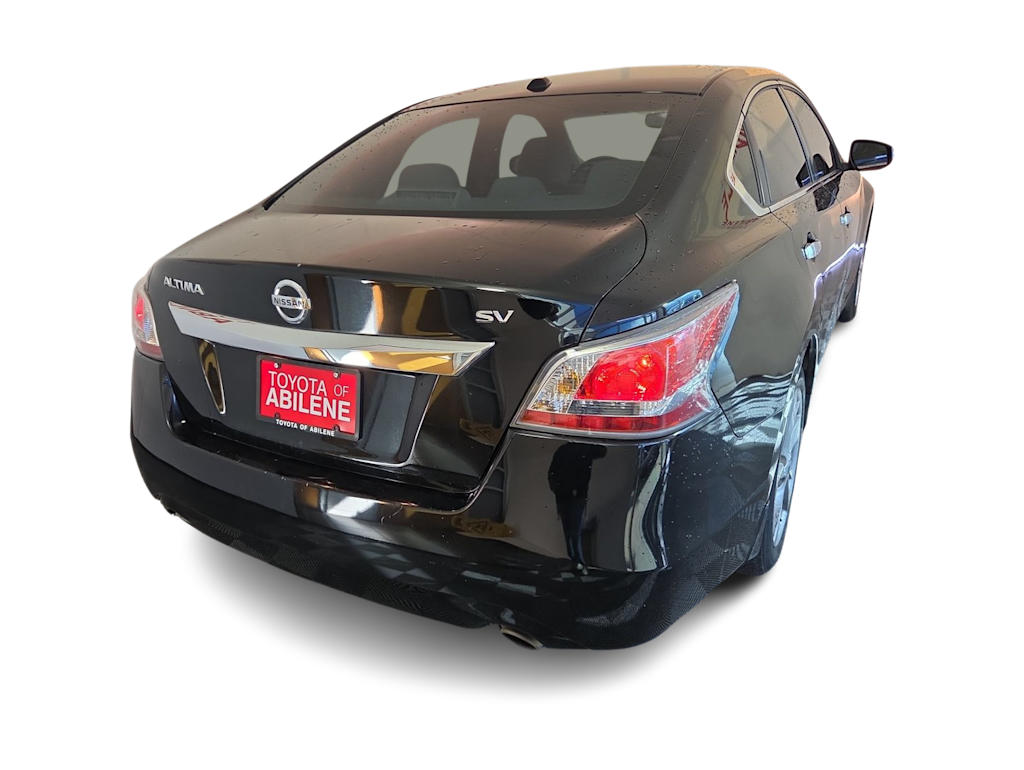 Thumbnail: 2015 Nissan Altima - 19