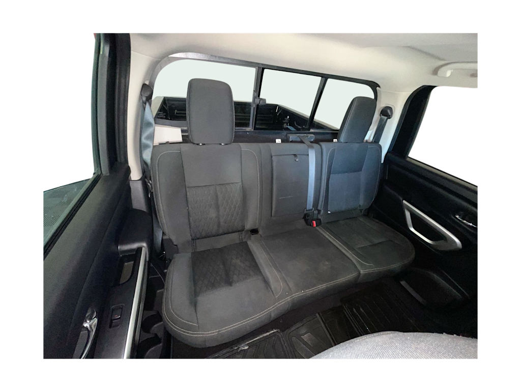 Thumbnail: 2019 Nissan Titan - 22