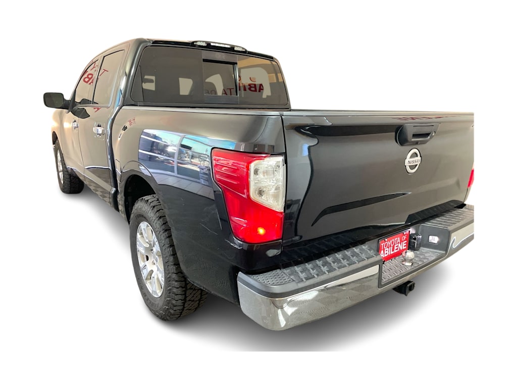 Thumbnail: 2019 Nissan Titan - 3