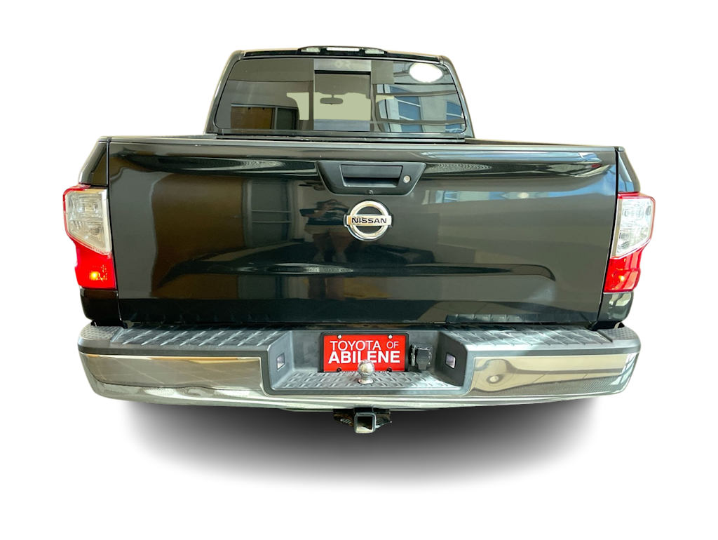 Thumbnail: 2019 Nissan Titan - 4