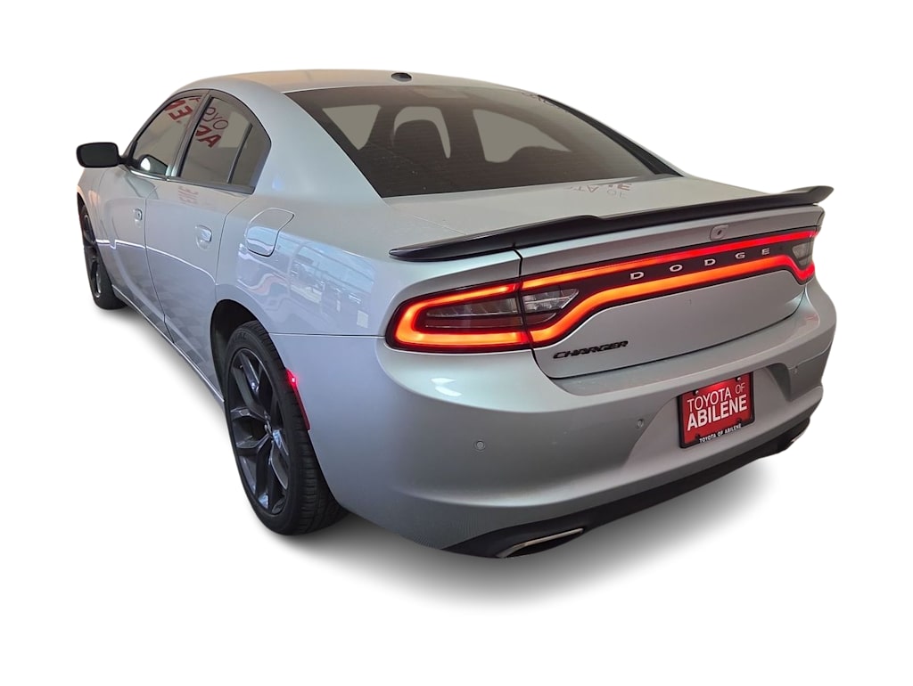 Thumbnail: 2019 Dodge Charger - 4