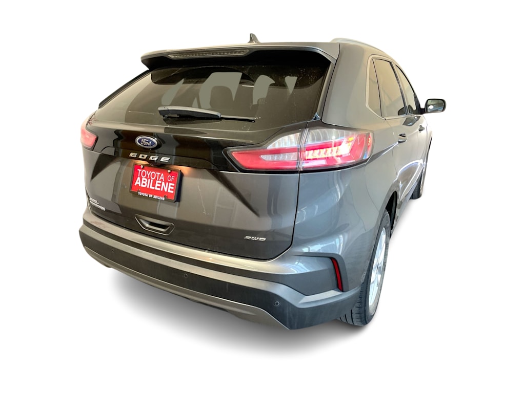 Thumbnail: 2022 Ford Edge - 17