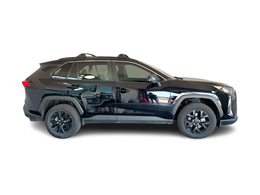 Thumbnail: 2021 Toyota RAV4 - 21