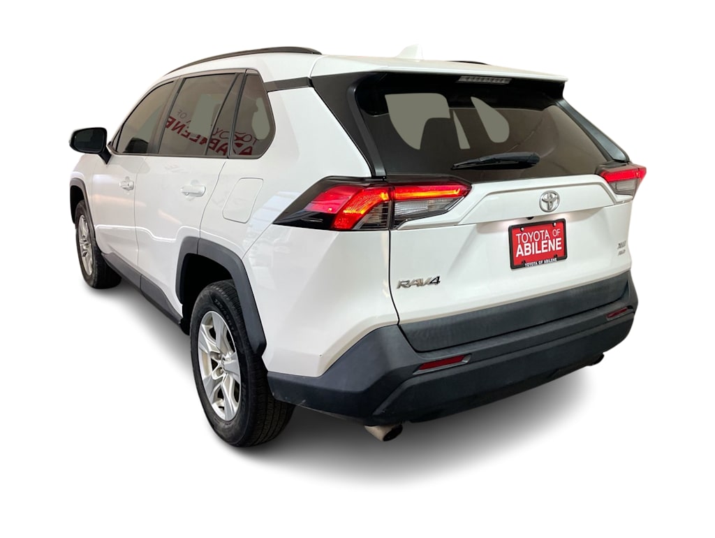 Thumbnail: 2020 Toyota RAV4 - 4
