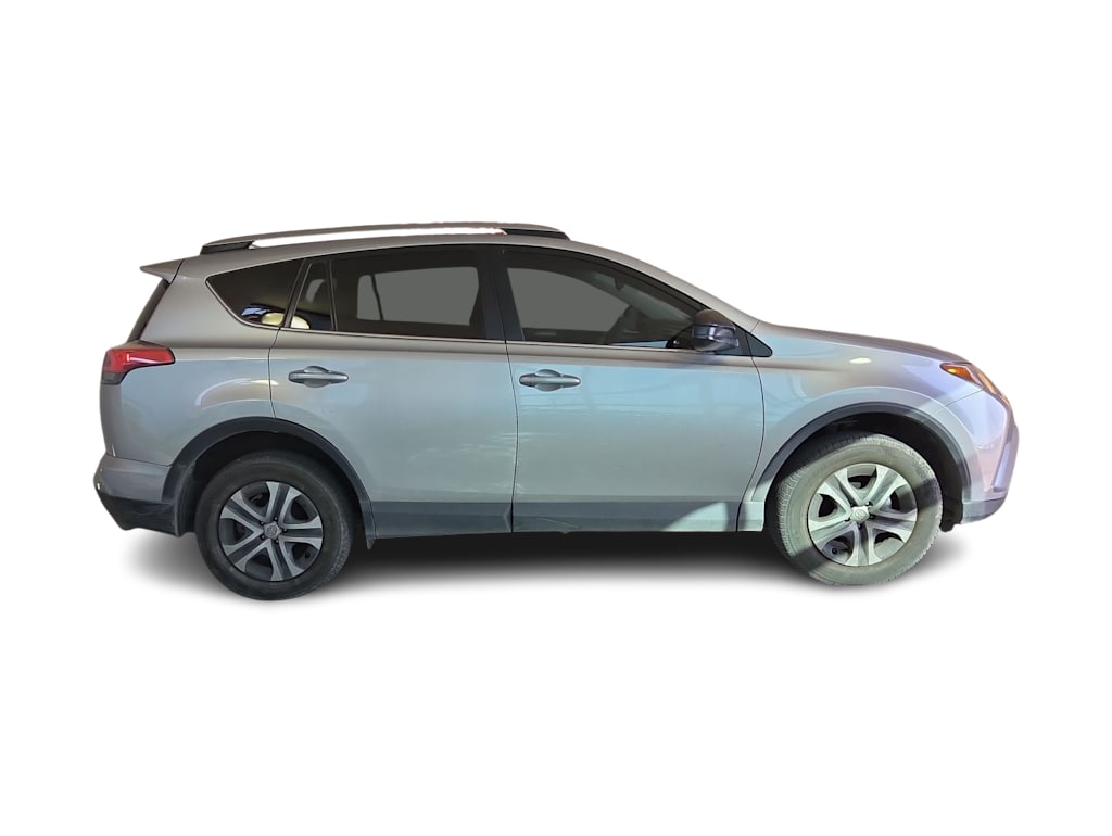 Thumbnail: 2017 Toyota RAV4 - 21