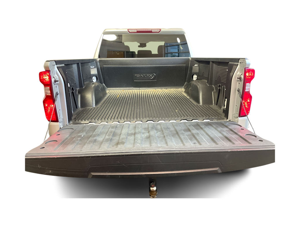 Thumbnail: 2022 Chevrolet Silverado 1500 - 16